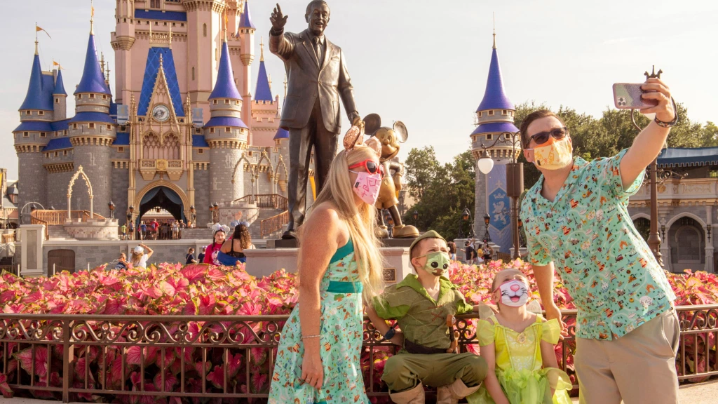 Walt Disney World To Require All Employees To Be Fully Vaccinated By Late October
