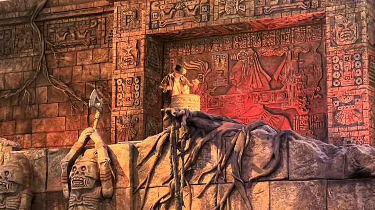Indiana Jones Stunt Spectacular, Indiana Jones