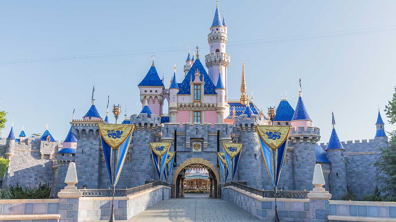 Face Masks Optional For Vaccinated Guests at Disneyland Resort Starting February 17