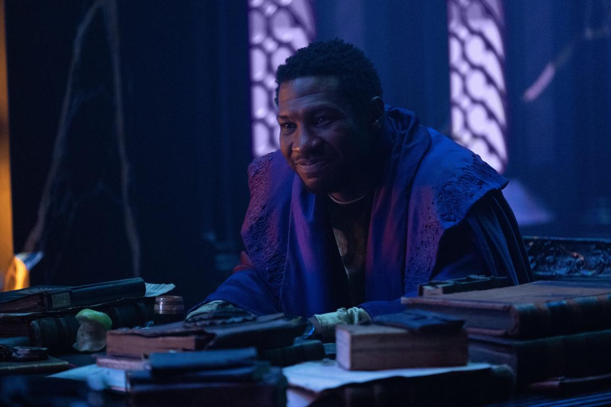 SEE IT: Jonathan Majors Reacts To ‘Avengers: The Kang Dynasty’ Announcement