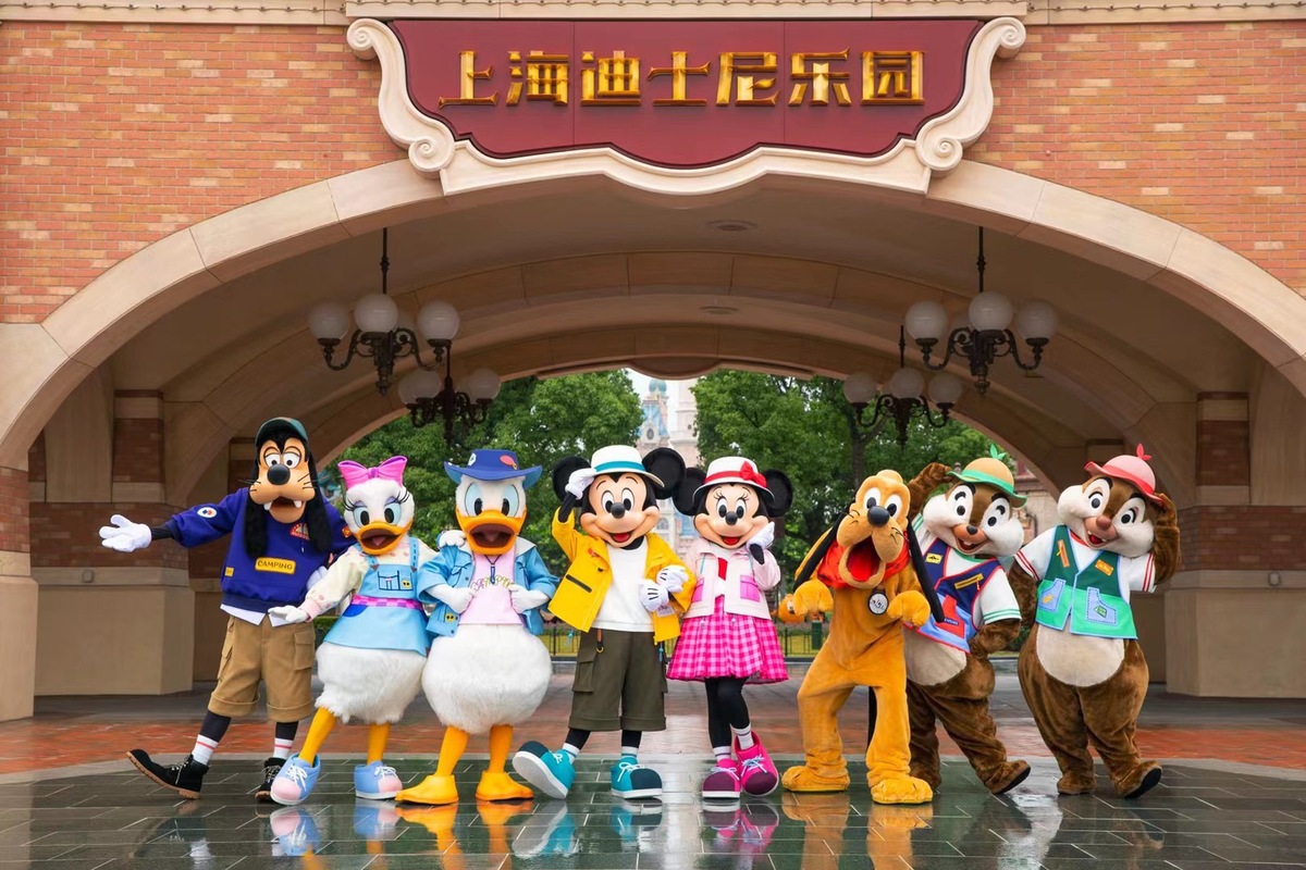 Shanghai Disneyland to Close Due to Covid-19